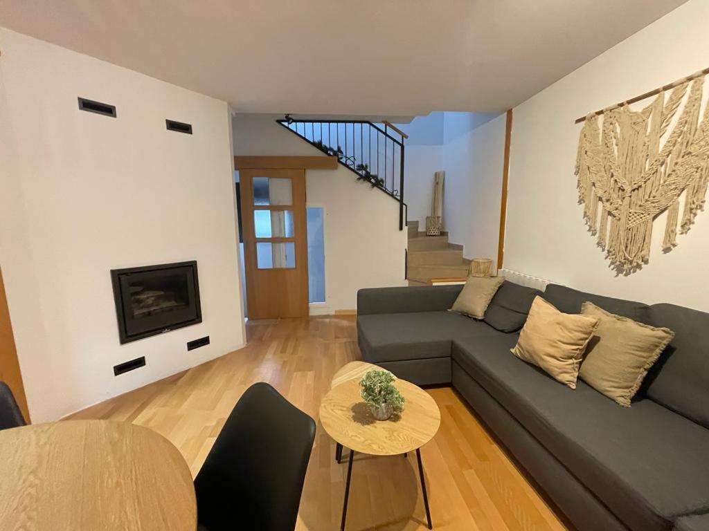 Apartamento La Anaza ビリャヌア エクステリア 写真